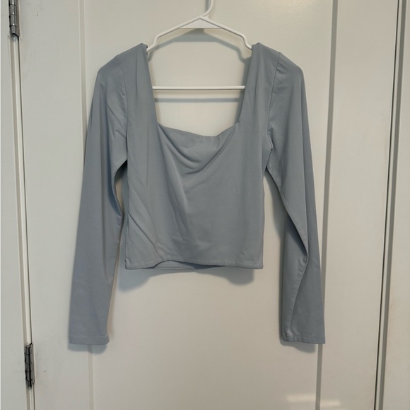 Aritzia Contour Squareneck Longsleeve - Powder Blue - Size L - Picture 2 of 3